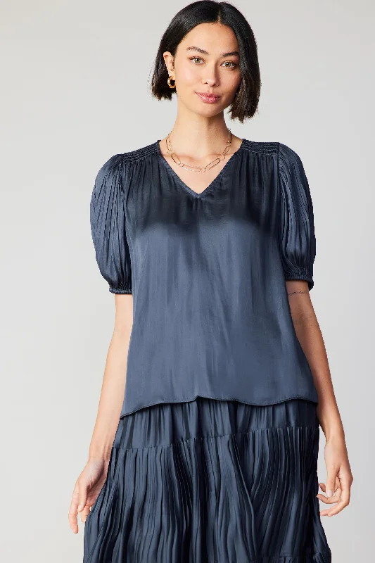 Cuffed Pleated Yoke Top